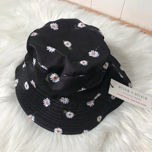 Alice & Olivia reversible bucket hat NWT 41mj6-SXs3L._AC_SY350_QL65_.jpg main image 3